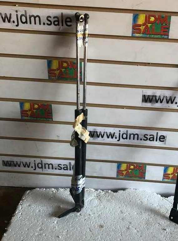 Honda CR-V door lift support RD1 1997
