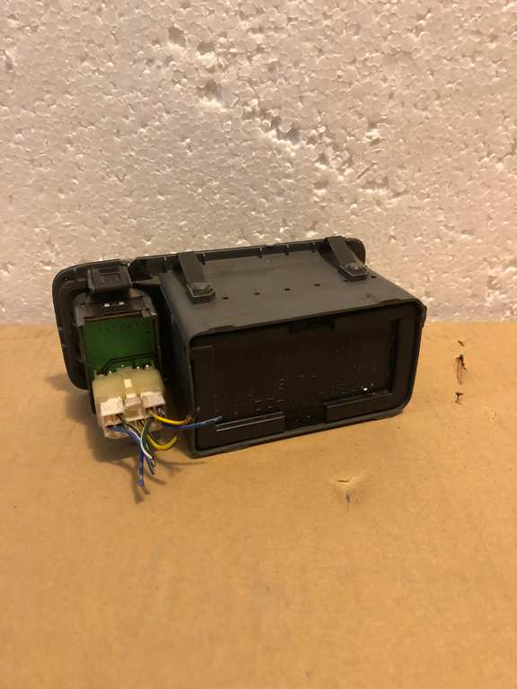Honda CR-V vent mirror retract RD1 1997 - Image 4